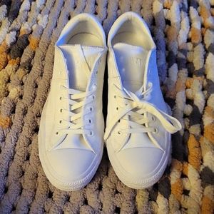 New white leather converse
